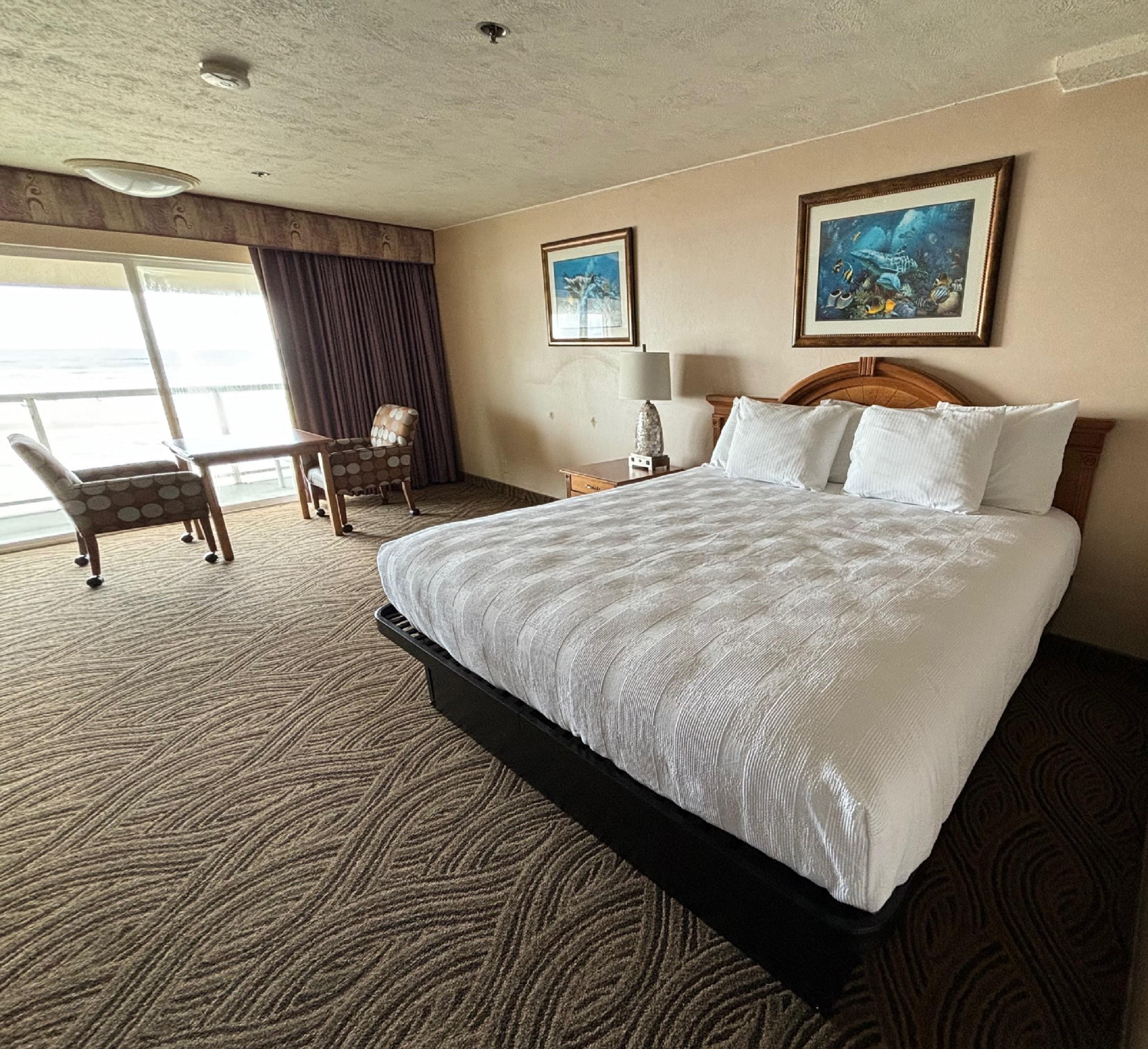Promenade Inn & Suites Oceanfront Сисайд Экстерьер фото